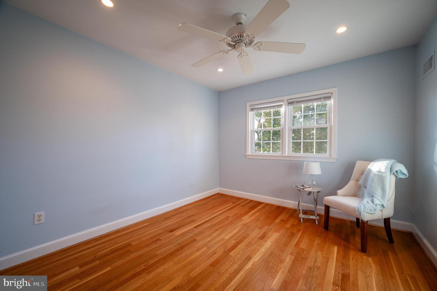 803 S FAIRFAX ST, ALEXANDRIA, Virginia 22314, 3 Bedrooms Bedrooms, ,2 BathroomsBathrooms,Residential,For sale,803 S FAIRFAX ST,VAAX2039820 MLS # VAAX2039820