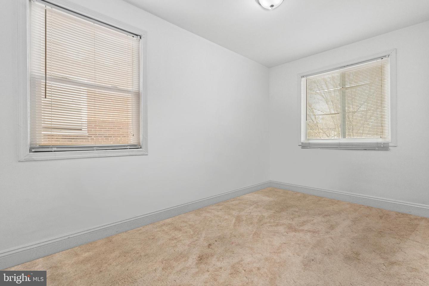 4230 SOUTHERN AVE SE, WASHINGTON, District Of Columbia 20019, 3 Bedrooms Bedrooms, ,2 BathroomsBathrooms,Residential,For sale,4230 SOUTHERN AVE SE,DCDC2171242 MLS # DCDC2171242