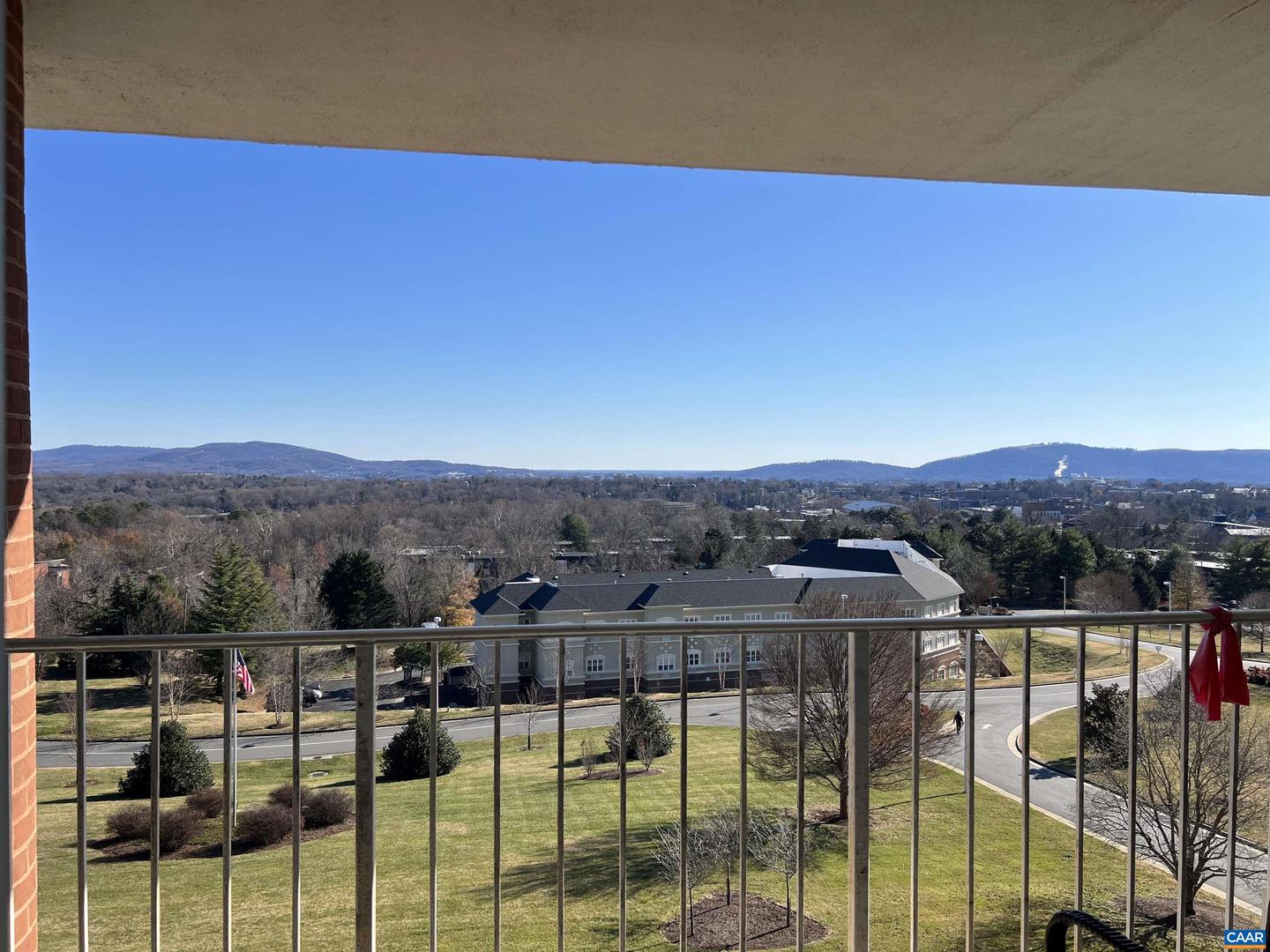 500 CRESTVIEW DR #1504, CHARLOTTESVILLE, Virginia 22903, 2 Bedrooms Bedrooms, ,2 BathroomsBathrooms,Residential,For sale,500 CRESTVIEW DR #1504,659747 MLS # 659747