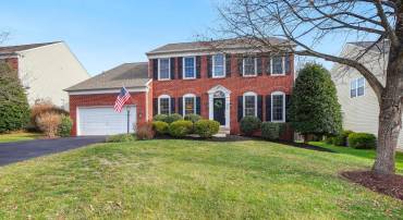 5913 WANDERING RUN CT, HAYMARKET, Virginia 20169, 4 Bedrooms Bedrooms, ,3 BathroomsBathrooms,Residential,For sale,5913 WANDERING RUN CT,VAPW2085200 MLS # VAPW2085200