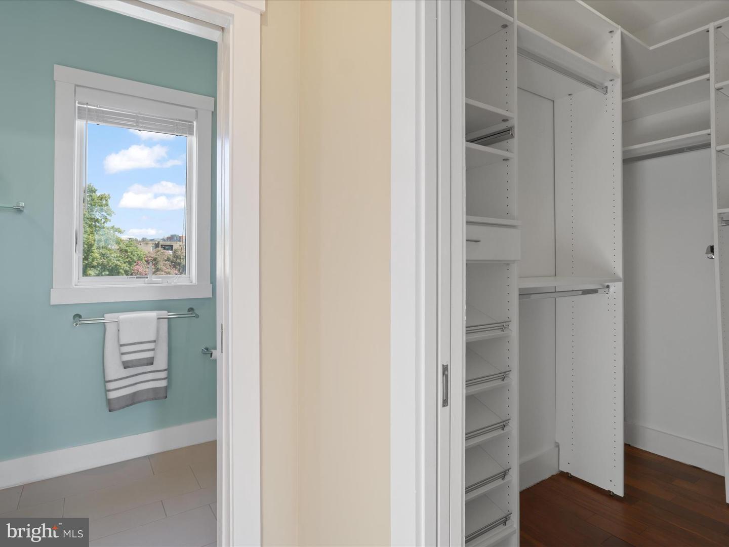 1524 GALES ST NE, WASHINGTON, District Of Columbia 20002, 3 Bedrooms Bedrooms, ,3 BathroomsBathrooms,Residential,For sale,1524 GALES ST NE,DCDC2173166 MLS # DCDC2173166