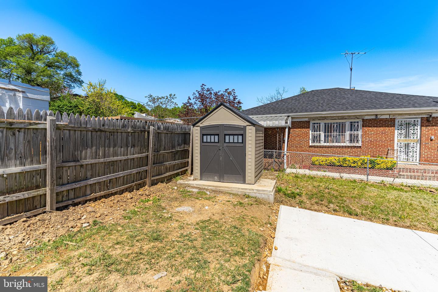 4014 G ST SE, WASHINGTON, District Of Columbia 20019, 3 Bedrooms Bedrooms, ,3 BathroomsBathrooms,Residential,For sale,4014 G ST SE,DCDC2173202 MLS # DCDC2173202