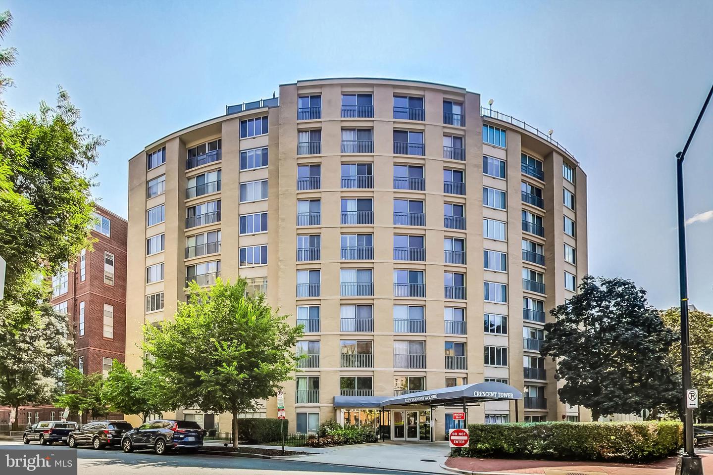 1239 VERMONT AVE NW #401, WASHINGTON, District Of Columbia 20005, 1 Bedroom Bedrooms, ,1 BathroomBathrooms,Residential,For sale,1239 VERMONT AVE NW #401,DCDC2156590 MLS # DCDC2156590