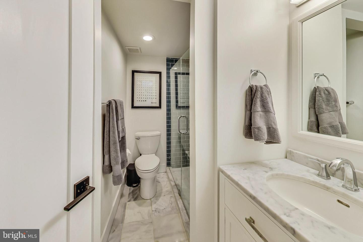 1239 VERMONT AVE NW #401, WASHINGTON, District Of Columbia 20005, 1 Bedroom Bedrooms, ,1 BathroomBathrooms,Residential,For sale,1239 VERMONT AVE NW #401,DCDC2156590 MLS # DCDC2156590