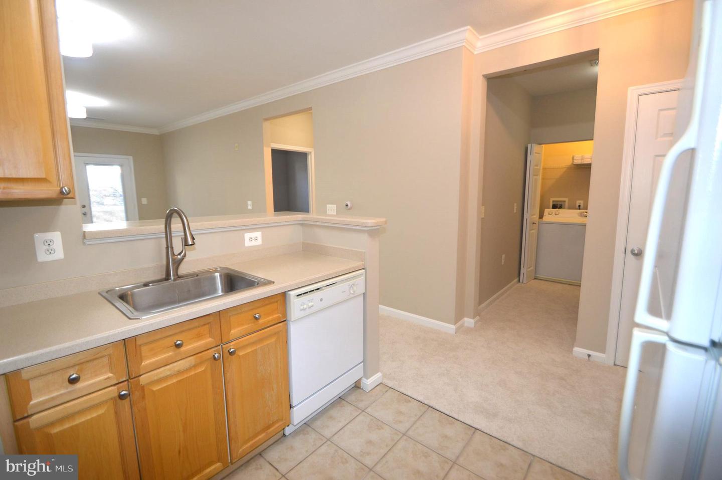 9480 VIRGINIA CENTER BLVD #16, VIENNA, Virginia 22181, 1 Bedroom Bedrooms, ,1 BathroomBathrooms,Residential,For sale,9480 VIRGINIA CENTER BLVD #16,VAFX2214264 MLS # VAFX2214264