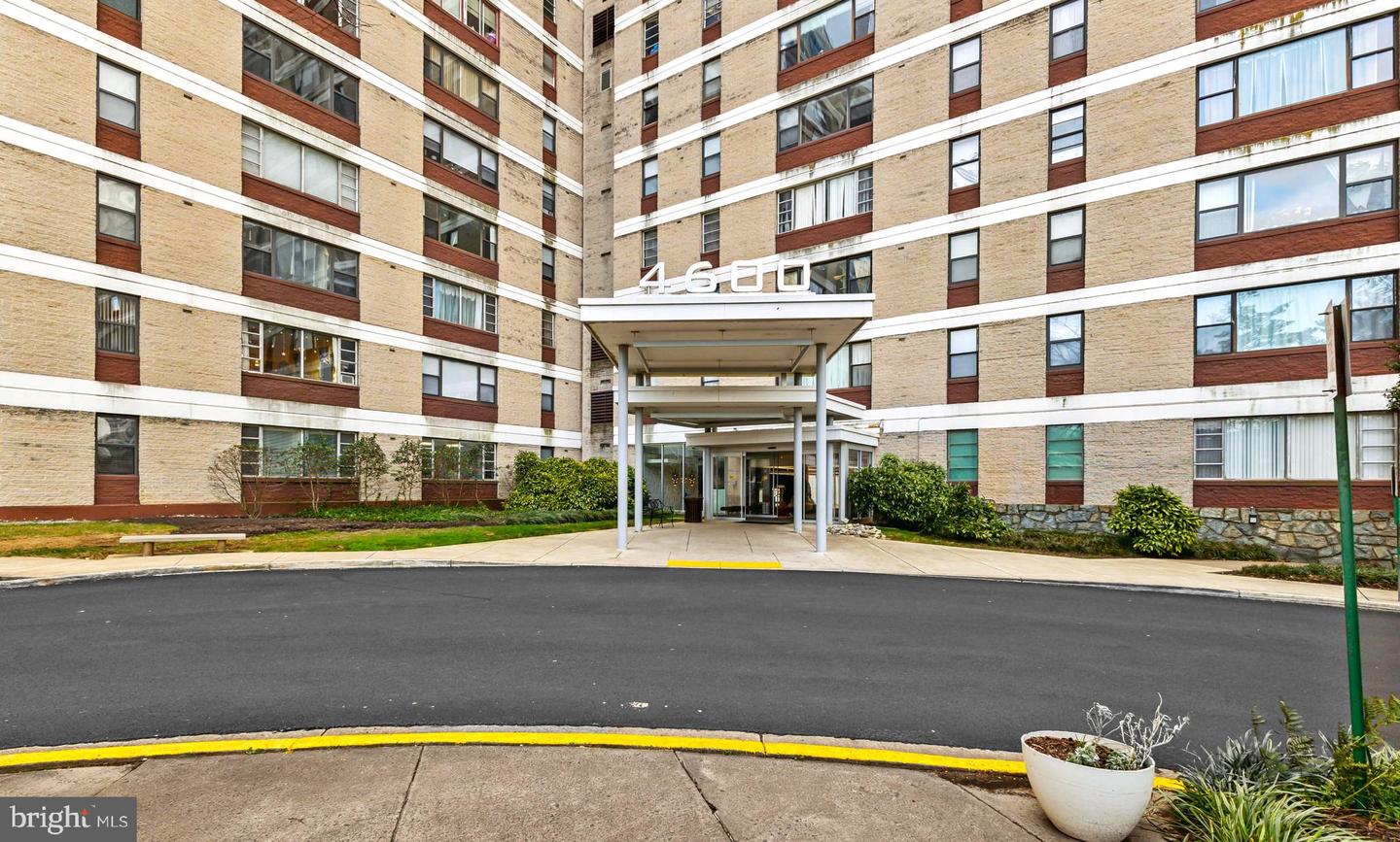 4600 DUKE ST #1607, ALEXANDRIA, Virginia 22304, ,1 BathroomBathrooms,Residential,For sale,4600 DUKE ST #1607,VAAX2040468 MLS # VAAX2040468