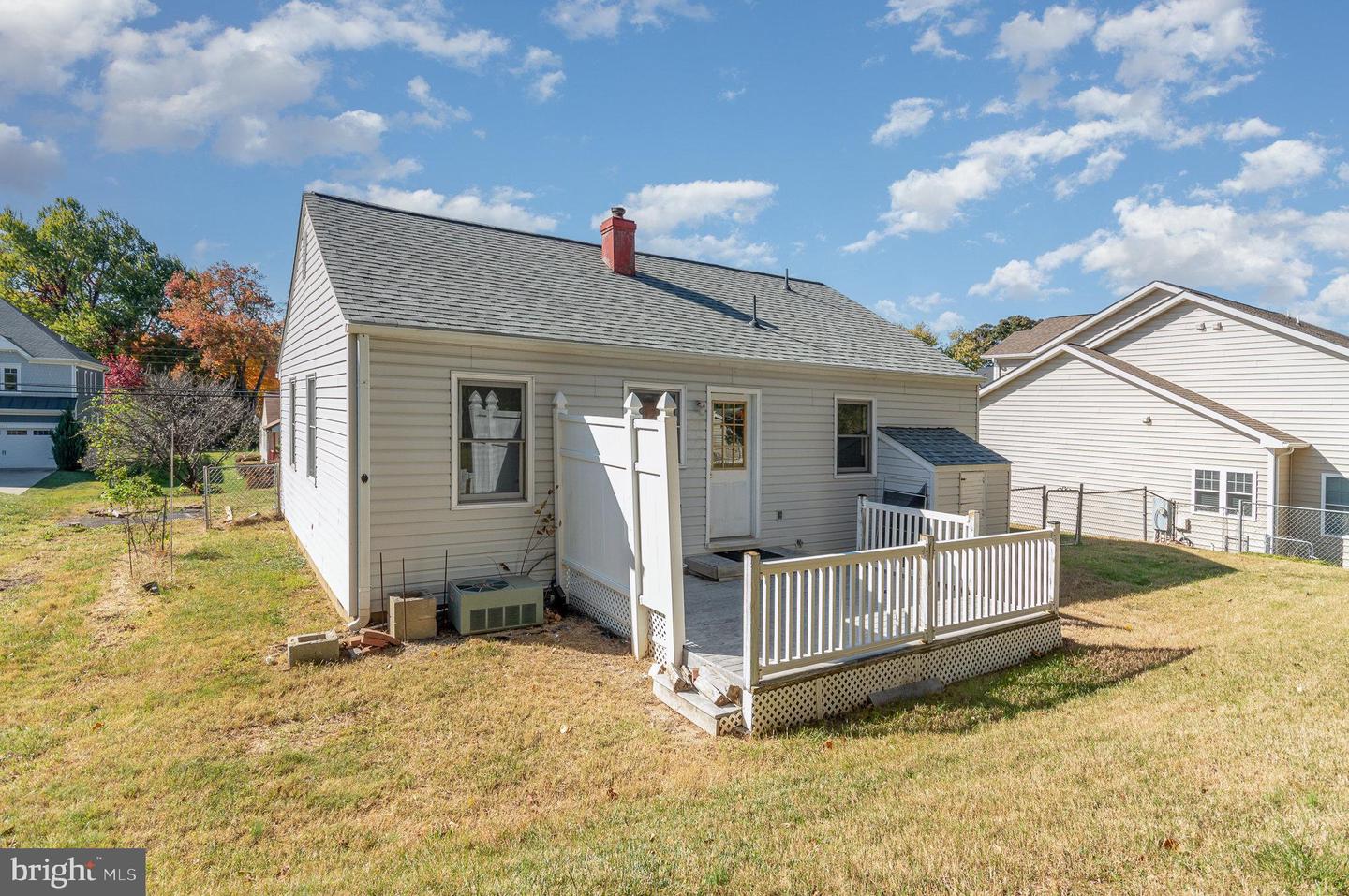 1927 GRIFFITH RD, FALLS CHURCH, Virginia 22043, 3 Bedrooms Bedrooms, ,1 BathroomBathrooms,Residential,For sale,1927 GRIFFITH RD,VAFX2216180 MLS # VAFX2216180