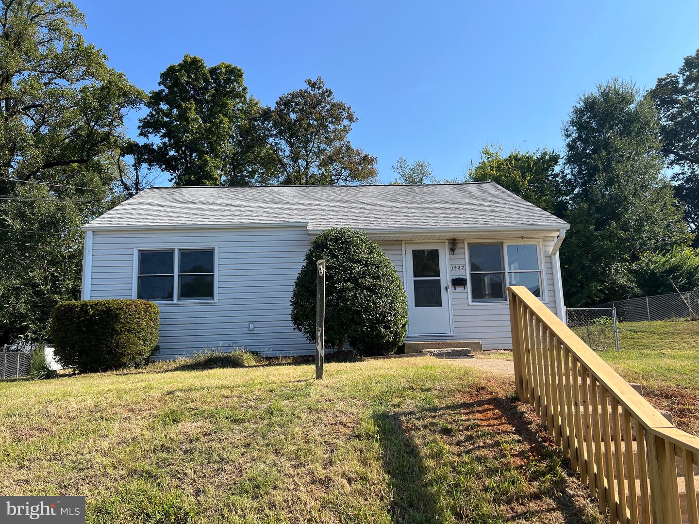 1927 GRIFFITH RD, FALLS CHURCH, Virginia 22043, 3 Bedrooms Bedrooms, ,1 BathroomBathrooms,Residential,For sale,1927 GRIFFITH RD,VAFX2216180 MLS # VAFX2216180