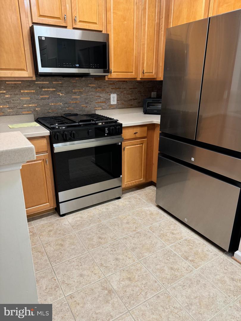 12001 MARKET ST #311, RESTON, Virginia 20190, 1 Bedroom Bedrooms, ,1 BathroomBathrooms,Residential,For sale,12001 MARKET ST #311,VAFX2216200 MLS # VAFX2216200