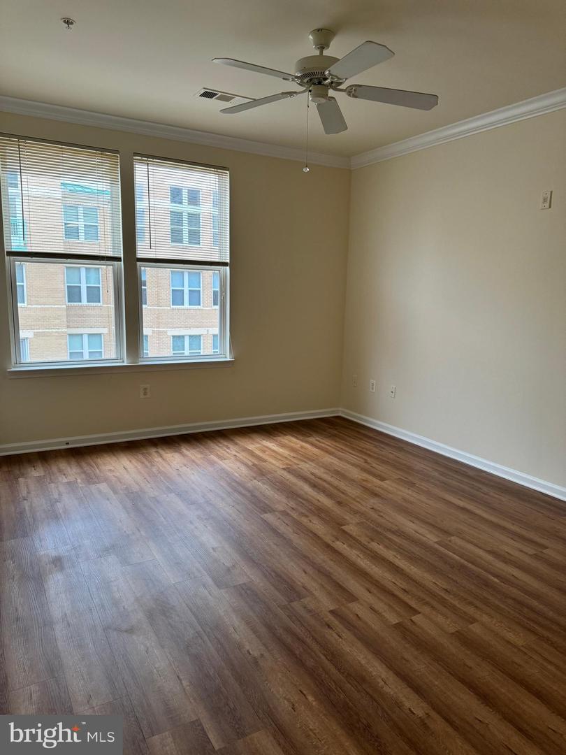 12001 MARKET ST #311, RESTON, Virginia 20190, 1 Bedroom Bedrooms, ,1 BathroomBathrooms,Residential,For sale,12001 MARKET ST #311,VAFX2216200 MLS # VAFX2216200