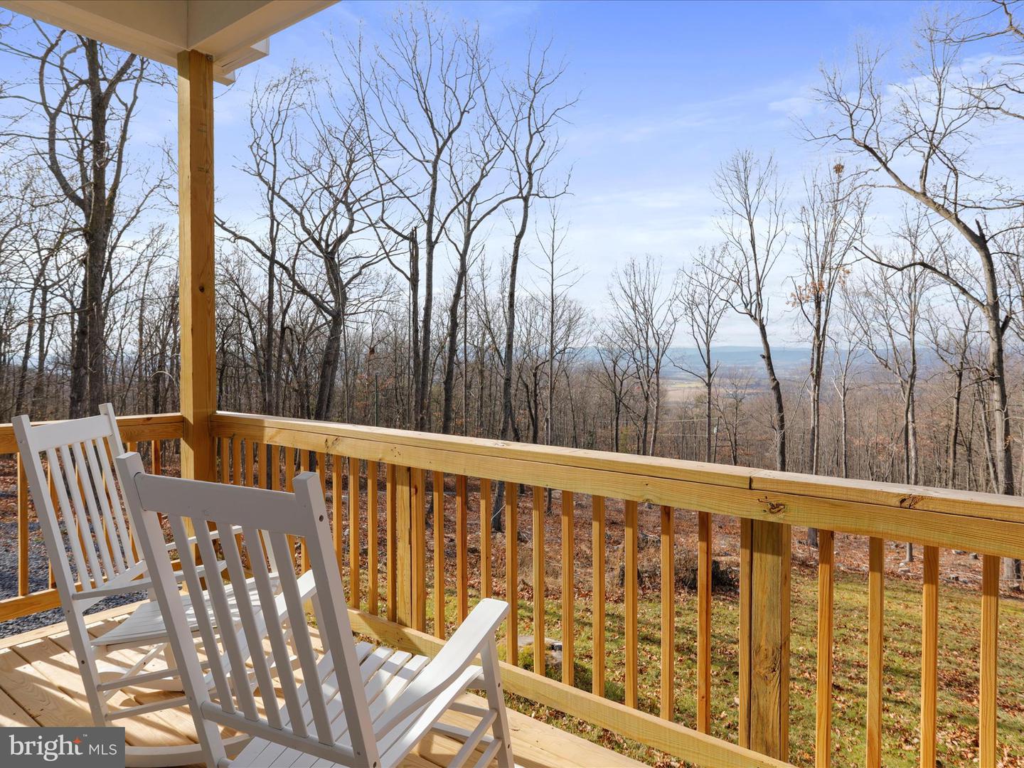 115 MOUNTAIN TOP LN, NEW MARKET, Virginia 22844, 3 Bedrooms Bedrooms, 8 Rooms Rooms,3 BathroomsBathrooms,Residential,For sale,115 MOUNTAIN TOP LN,VASH2010366 MLS # VASH2010366