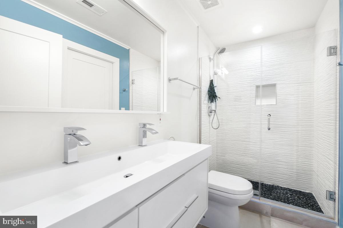 111 VARNUM ST NW #3, WASHINGTON, District Of Columbia 20011, 3 Bedrooms Bedrooms, ,3 BathroomsBathrooms,Residential,For sale,111 VARNUM ST NW #3,DCDC2173348 MLS # DCDC2173348