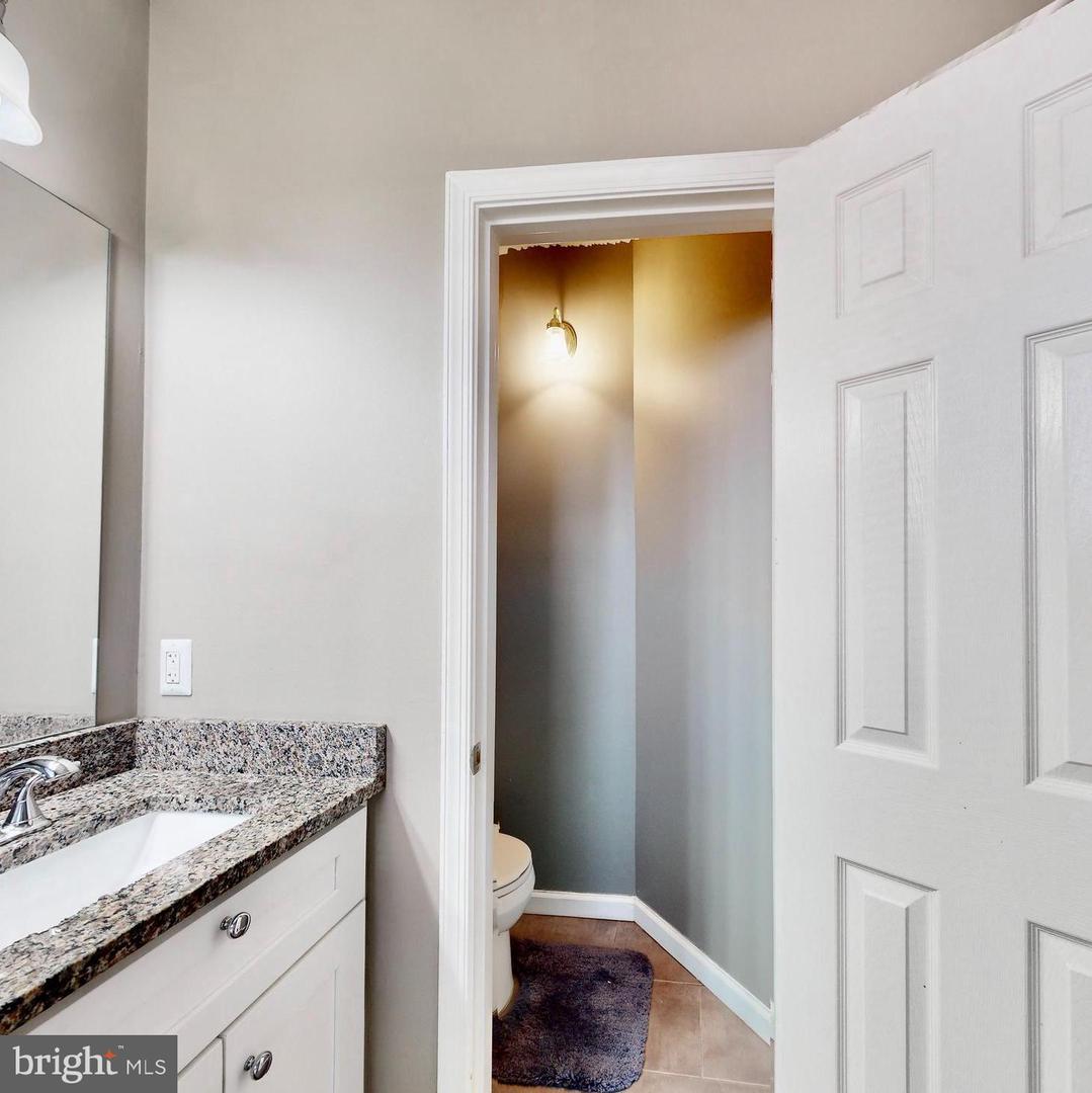 4679 LONGSTREET LN #201, ALEXANDRIA, Virginia 22311, 2 Bedrooms Bedrooms, ,2 BathroomsBathrooms,Residential,For sale,4679 LONGSTREET LN #201,VAAX2040478 MLS # VAAX2040478