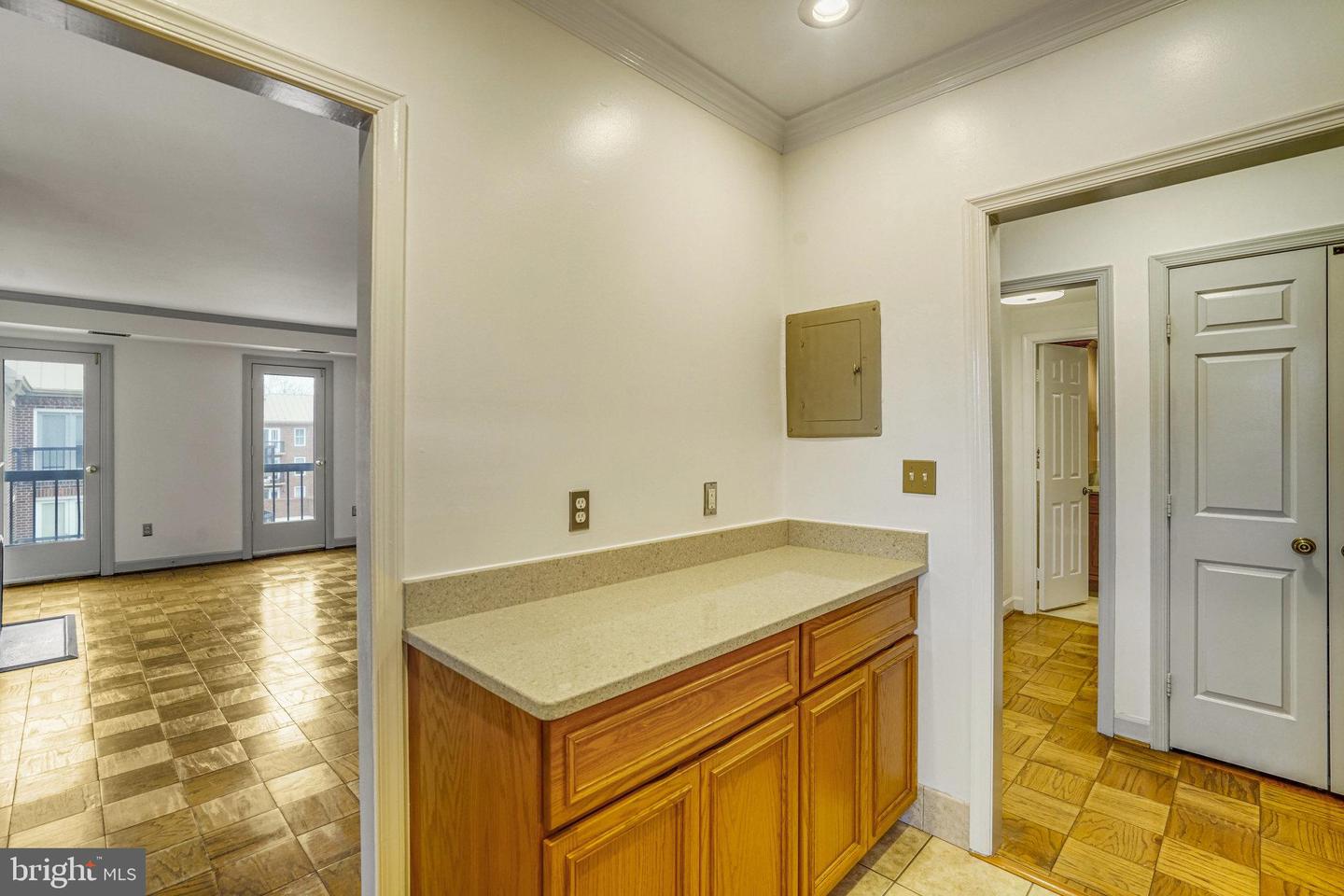 801 S PITT ST #429, ALEXANDRIA, Virginia 22314, 1 Bedroom Bedrooms, ,1 BathroomBathrooms,Residential,For sale,801 S PITT ST #429,VAAX2039916 MLS # VAAX2039916