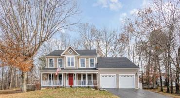 18 BELLAMY LN, FREDERICKSBURG, Virginia 22406, 4 Bedrooms Bedrooms, ,3 BathroomsBathrooms,Residential,For sale,18 BELLAMY LN,VAST2034612 MLS # VAST2034612