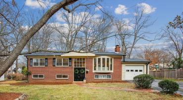 8617 BRADGATE RD, ALEXANDRIA, Virginia 22308, 5 Bedrooms Bedrooms, ,3 BathroomsBathrooms,Residential,For sale,8617 BRADGATE RD,VAFX2215452 MLS # VAFX2215452