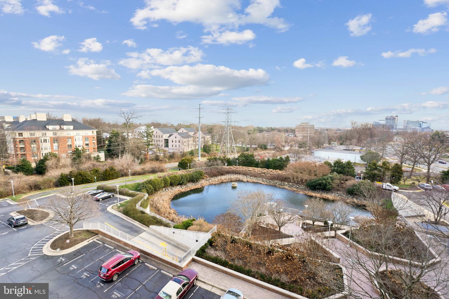 11800 SUNSET HILLS RD #605, RESTON, Virginia 20190, 2 Bedrooms Bedrooms, ,1 BathroomBathrooms,Residential,For sale,11800 SUNSET HILLS RD #605,VAFX2216262 MLS # VAFX2216262