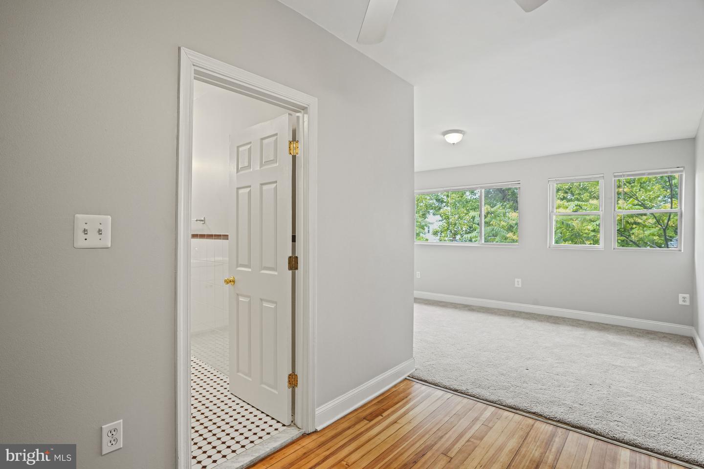 2116 N NORTH CAPITOL ST NW, WASHINGTON, District Of Columbia 20002, 4 Bedrooms Bedrooms, 9 Rooms Rooms,4 BathroomsBathrooms,Residential,For sale,2116 N NORTH CAPITOL ST NW,DCDC2149864 MLS # DCDC2149864