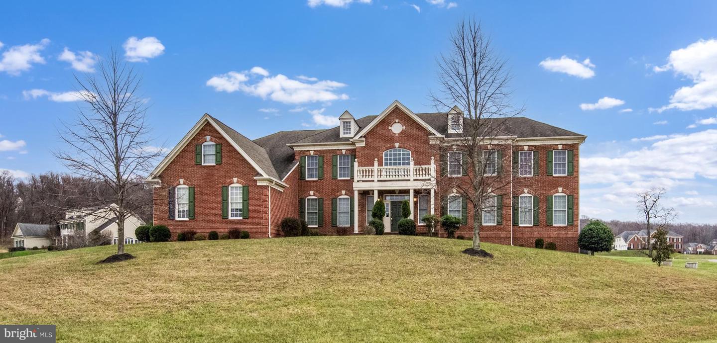 41145 DUTTON CT, WATERFORD, Virginia 20197, 4 Bedrooms Bedrooms, ,5 BathroomsBathrooms,Residential,For sale,41145 DUTTON CT,VALO2080218 MLS # VALO2080218