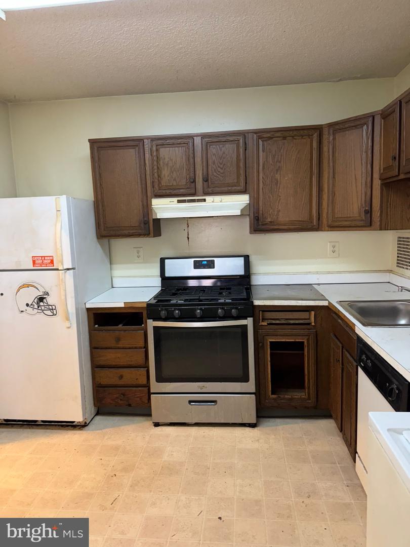 3701 S GEORGE MASON DR #918N, FALLS CHURCH, Virginia 22041, 1 Bedroom Bedrooms, ,1 BathroomBathrooms,Residential,For sale,3701 S GEORGE MASON DR #918N,VAFX2216216 MLS # VAFX2216216