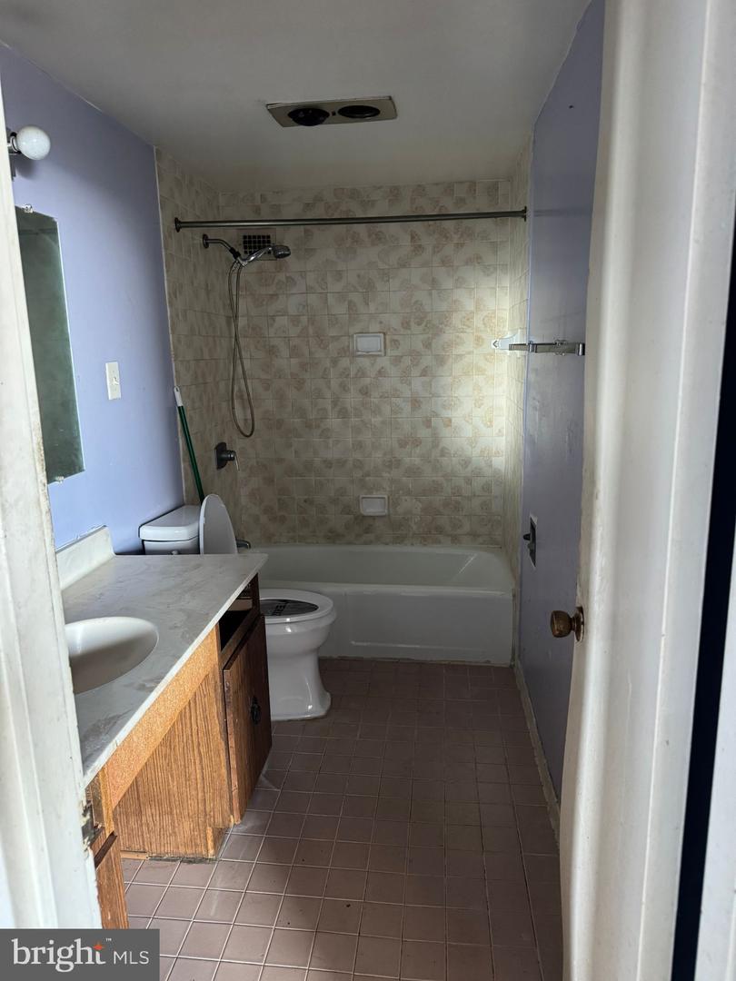 3701 S GEORGE MASON DR #918N, FALLS CHURCH, Virginia 22041, 1 Bedroom Bedrooms, ,1 BathroomBathrooms,Residential,For sale,3701 S GEORGE MASON DR #918N,VAFX2216216 MLS # VAFX2216216