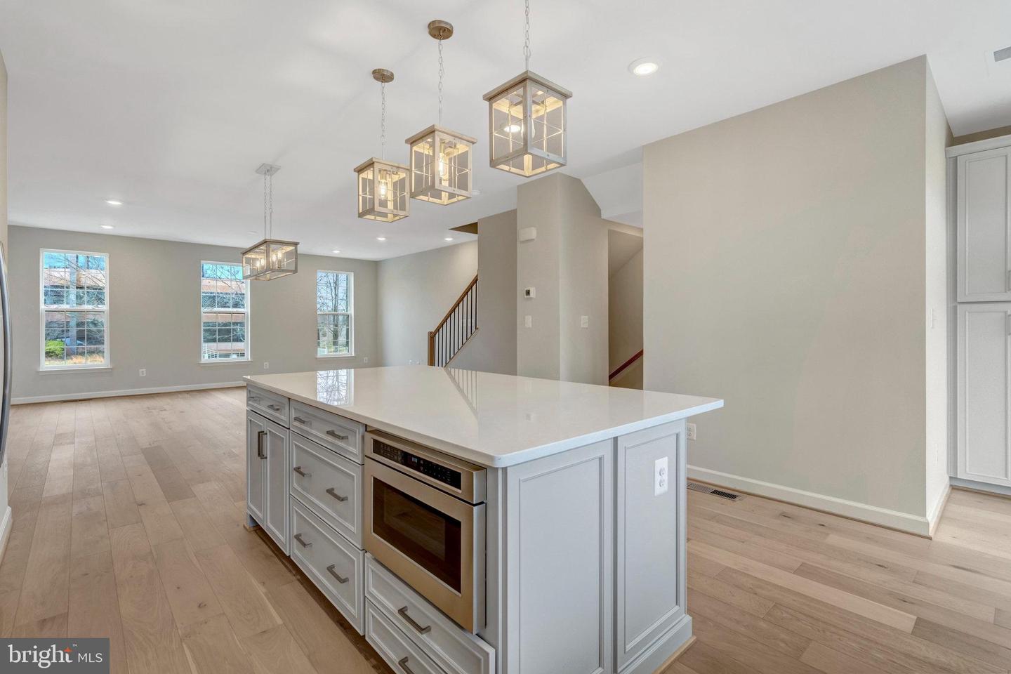 05 FAIR LAKES CT, FAIRFAX, Virginia 22033, 3 Bedrooms Bedrooms, ,3 BathroomsBathrooms,Residential,For sale,05 FAIR LAKES CT,VAFX2195908 MLS # VAFX2195908