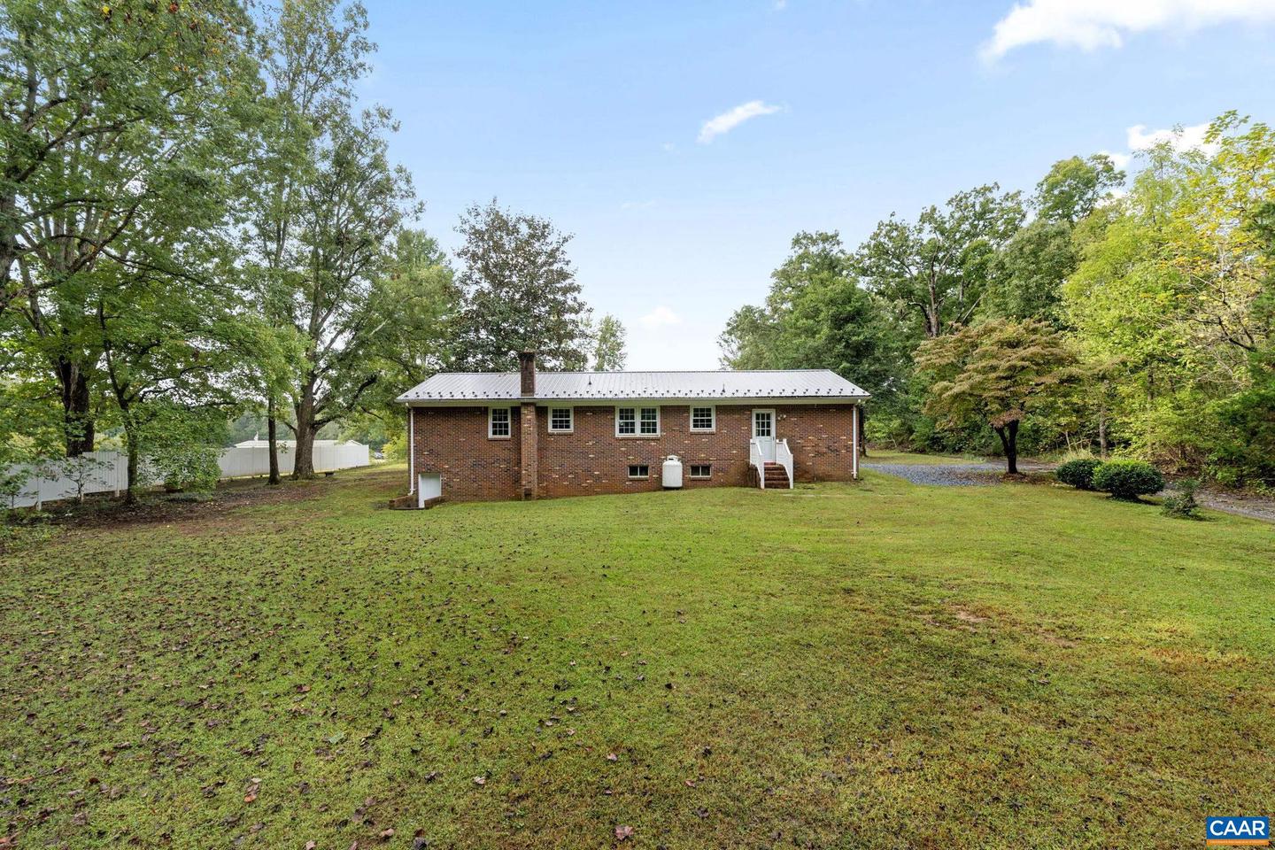 255 OLD DARBYTOWN RD, DILLWYN, Virginia 23936, 3 Bedrooms Bedrooms, ,2 BathroomsBathrooms,Residential,For sale,255 OLD DARBYTOWN RD,657948 MLS # 657948