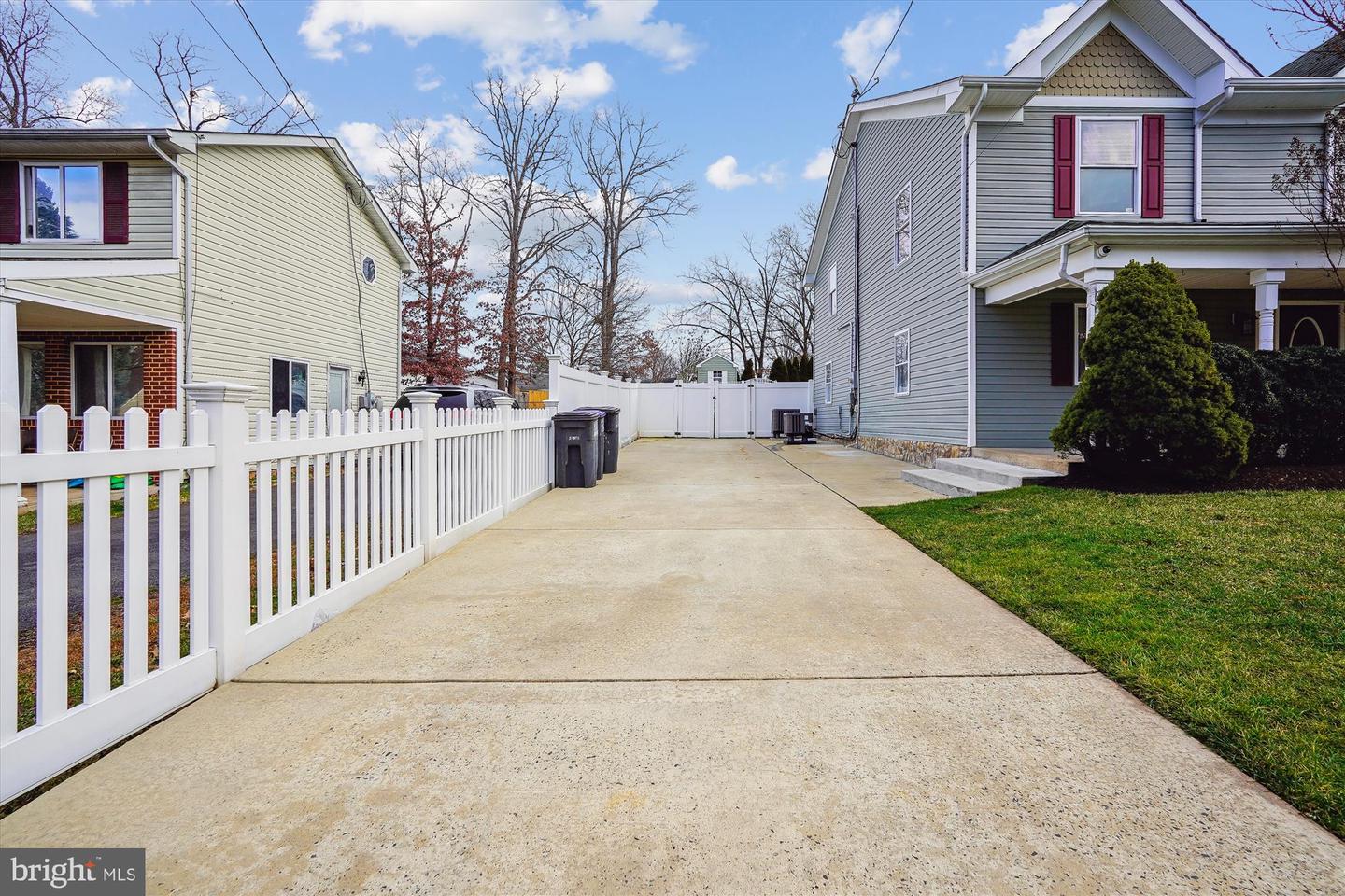 110 COURTNEY DR, MANASSAS PARK, Virginia 20111, 5 Bedrooms Bedrooms, ,4 BathroomsBathrooms,Residential,For sale,110 COURTNEY DR,VAMP2002686 MLS # VAMP2002686