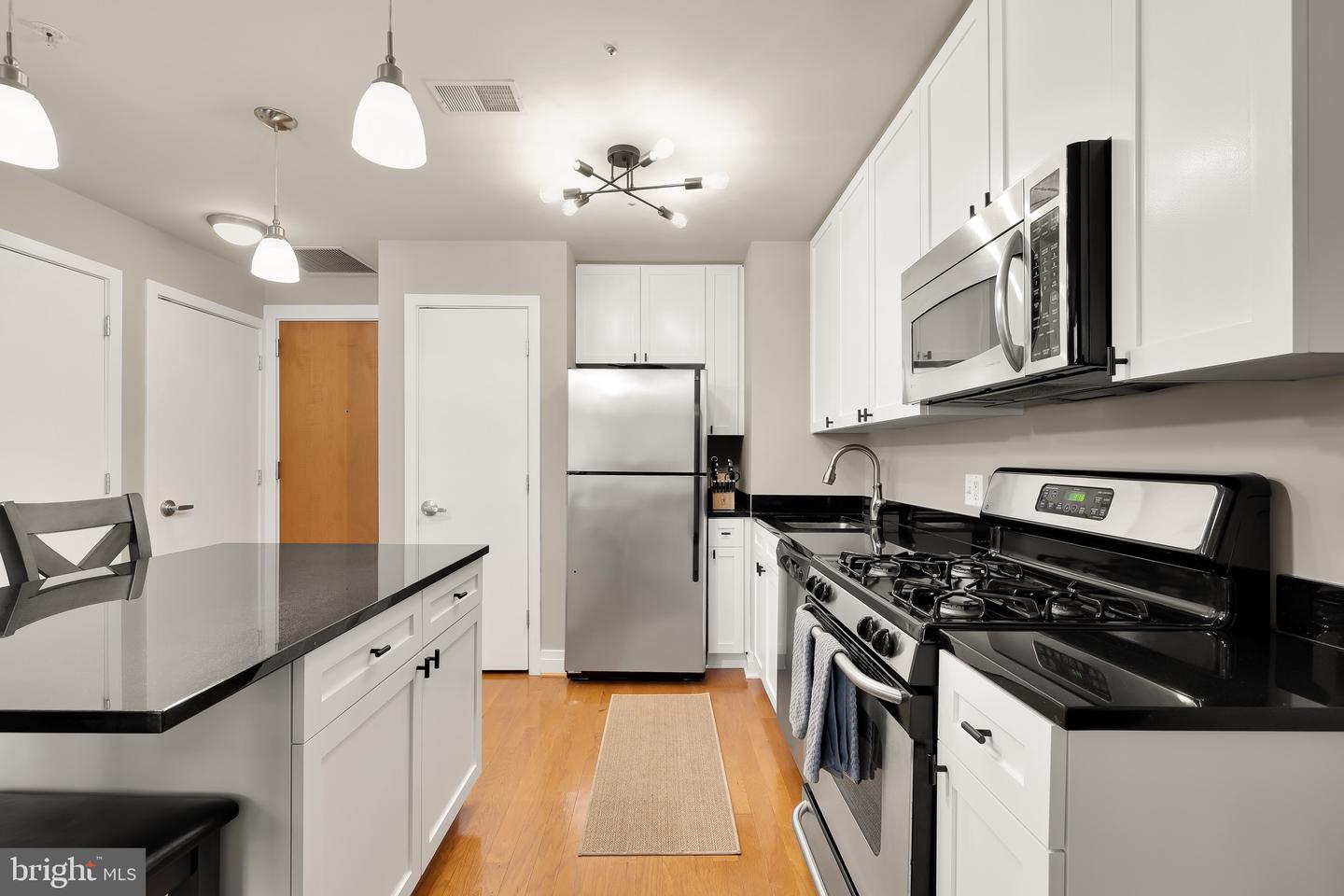 2120 VERMONT AVE NW #515, WASHINGTON, District Of Columbia 20001, 2 Bedrooms Bedrooms, ,2 BathroomsBathrooms,Residential,For sale,2120 VERMONT AVE NW #515,DCDC2173520 MLS # DCDC2173520