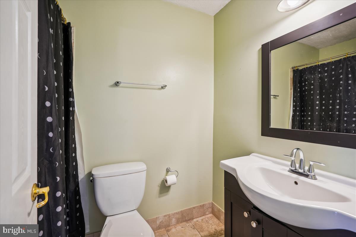 8347 IVY GLEN CT, MANASSAS, Virginia 20110, 3 Bedrooms Bedrooms, ,3 BathroomsBathrooms,Residential,For sale,8347 IVY GLEN CT,VAMN2007468 MLS # VAMN2007468