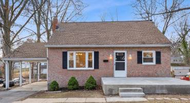 1417 HARRISON ST, WOODBRIDGE, Virginia 22191, 4 Bedrooms Bedrooms, ,3 BathroomsBathrooms,Residential,For sale,1417 HARRISON ST,VAPW2085238 MLS # VAPW2085238