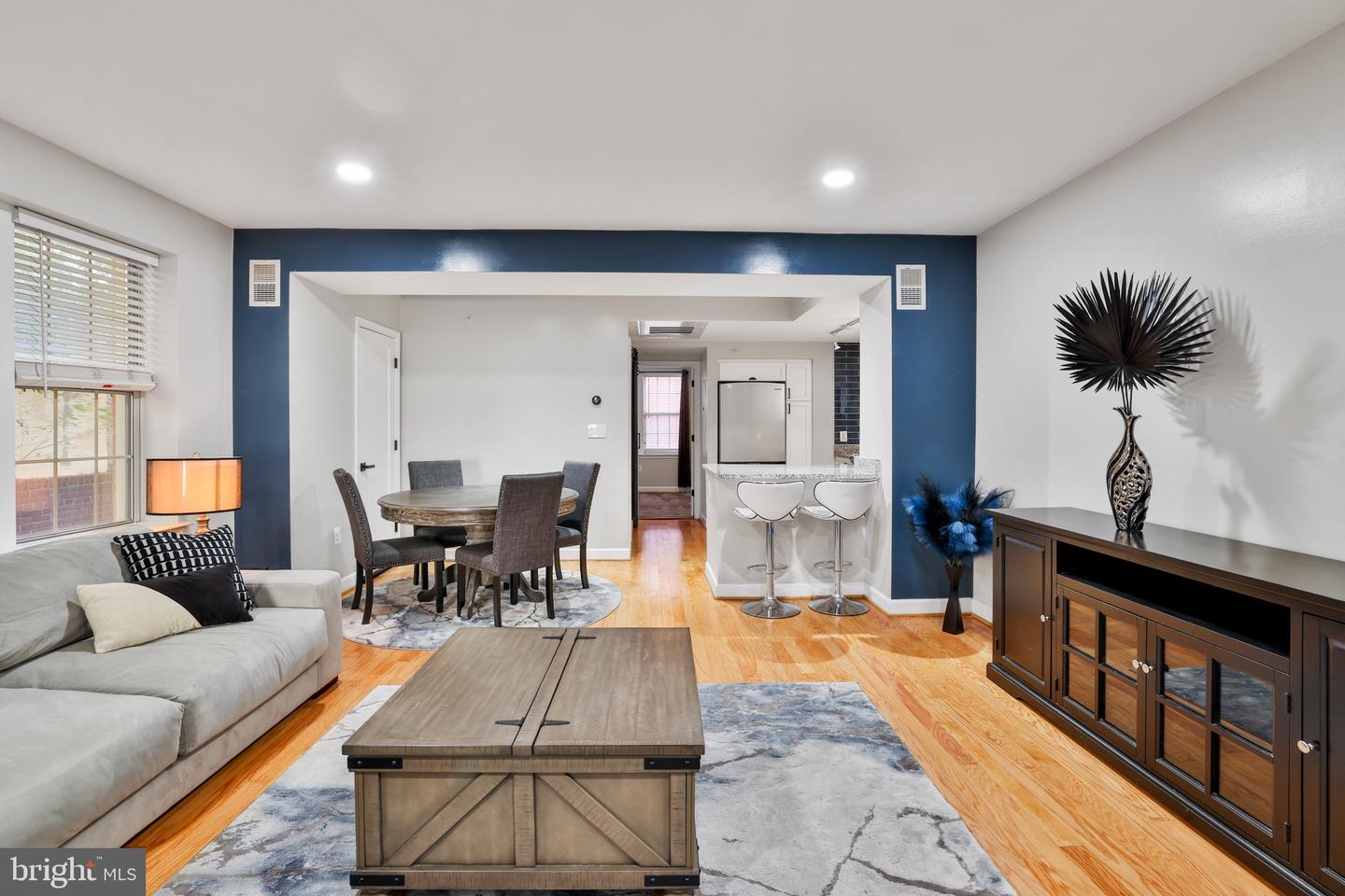 1314 MASSACHUSETTS AVE NW #106, WASHINGTON, District Of Columbia 20005, 1 Bedroom Bedrooms, ,1 BathroomBathrooms,Residential,For sale,1314 MASSACHUSETTS AVE NW #106,DCDC2173770 MLS # DCDC2173770