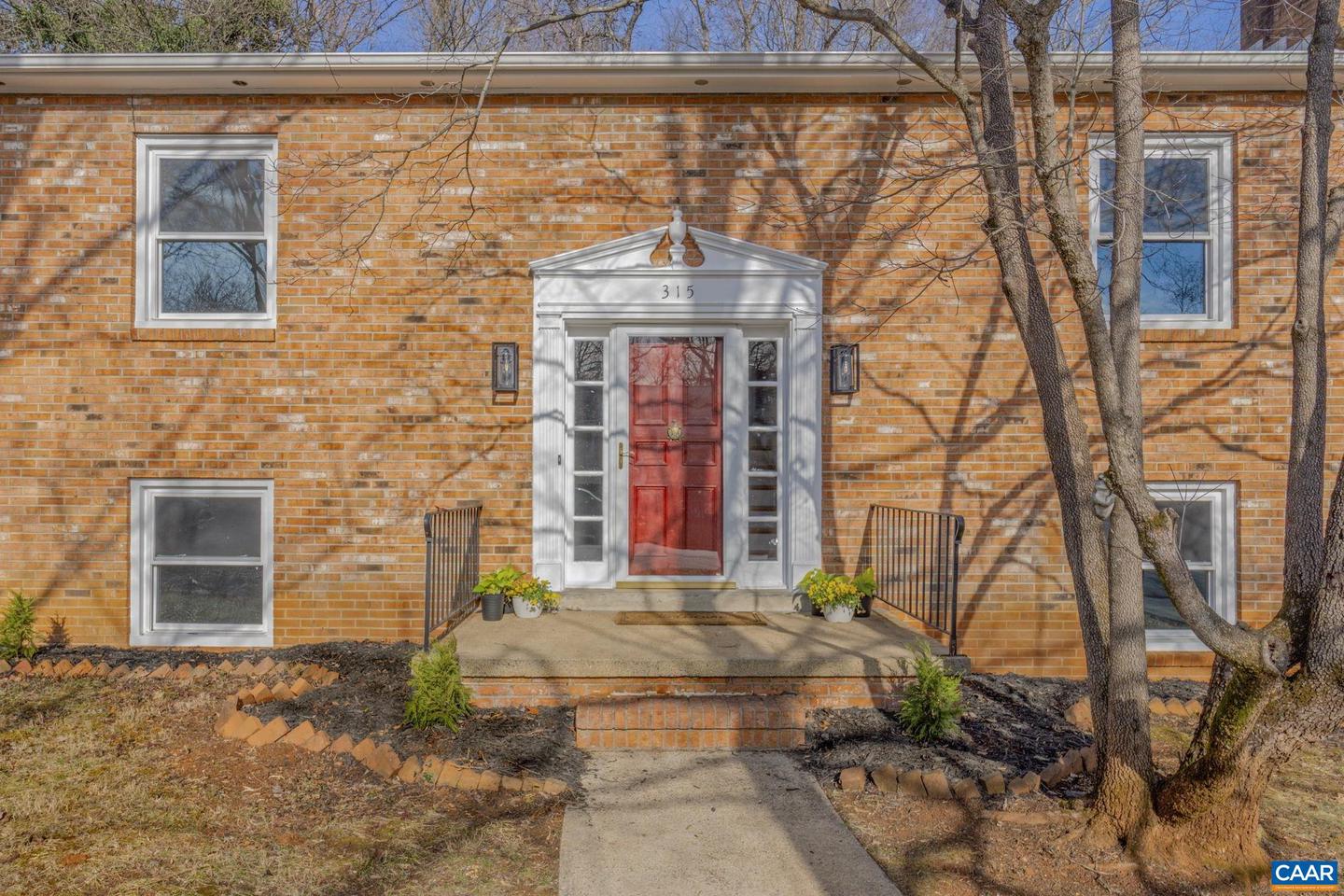 315 EASTBROOK DR, CHARLOTTESVILLE, Virginia 22901, 3 Bedrooms Bedrooms, ,2 BathroomsBathrooms,Residential,For sale,315 EASTBROOK DR,659892 MLS # 659892