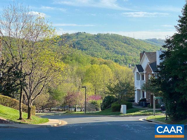 1075 WEYBRIDGE CT #306, CHARLOTTESVILLE, Virginia 22911, 1 Bedroom Bedrooms, ,1 BathroomBathrooms,Residential,For sale,1075 WEYBRIDGE CT #306,659895 MLS # 659895