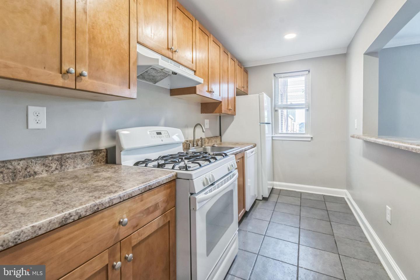 3937 S ST SE #207, WASHINGTON, District Of Columbia 20020, 1 Bedroom Bedrooms, ,1 BathroomBathrooms,Residential,For sale,3937 S ST SE #207,DCDC2163916 MLS # DCDC2163916