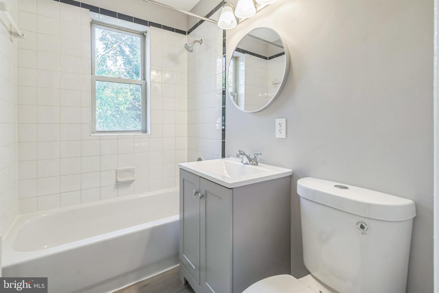 3937 S ST SE #207, WASHINGTON, District Of Columbia 20020, 1 Bedroom Bedrooms, ,1 BathroomBathrooms,Residential,For sale,3937 S ST SE #207,DCDC2163916 MLS # DCDC2163916