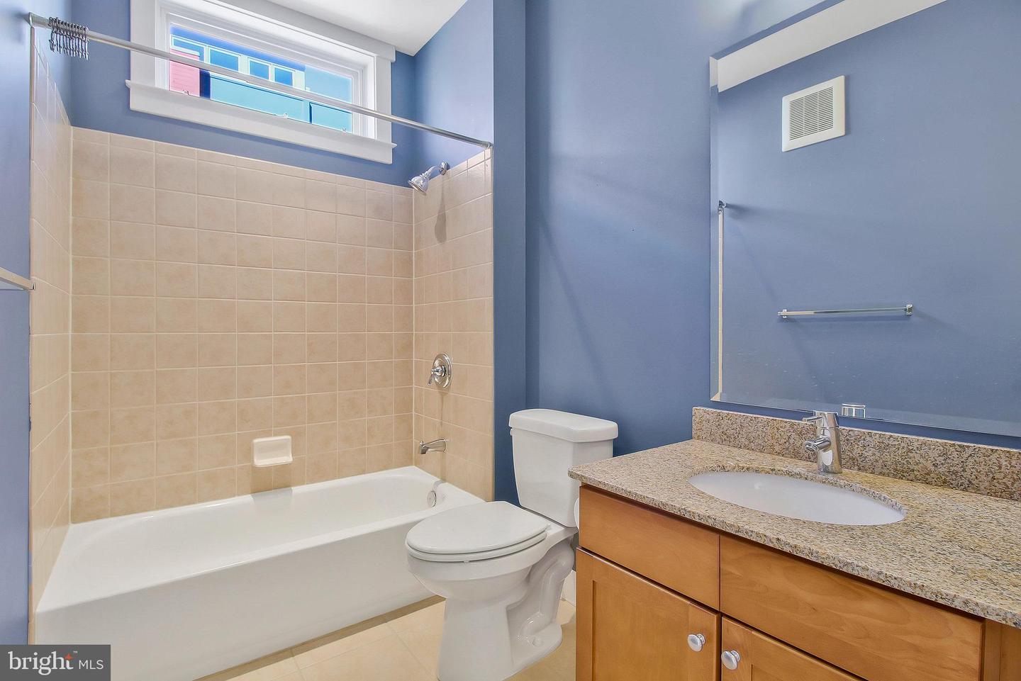 2910 GEORGIA AVE NW #203, WASHINGTON, District Of Columbia 20001, 2 Bedrooms Bedrooms, ,2 BathroomsBathrooms,Residential,For sale,2910 GEORGIA AVE NW #203,DCDC2173074 MLS # DCDC2173074