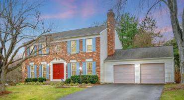 8 OAKBROOK CT, STAFFORD, Virginia 22554, 4 Bedrooms Bedrooms, ,2 BathroomsBathrooms,Residential,For sale,8 OAKBROOK CT,VAST2035084 MLS # VAST2035084