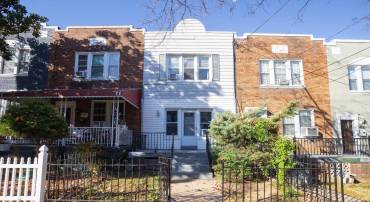 4916 7TH ST NW, WASHINGTON, District Of Columbia 20011, 4 Bedrooms Bedrooms, 4 Rooms Rooms,2 BathroomsBathrooms,Residential,For sale,4916 7TH ST NW,DCDC2173436 MLS # DCDC2173436