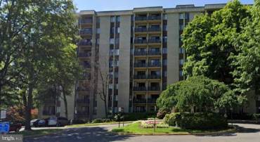 6001 ARLINGTON BLVD #802, FALLS CHURCH, Virginia 22044, 2 Bedrooms Bedrooms, ,2 BathroomsBathrooms,Residential,For sale,6001 ARLINGTON BLVD #802,VAFX2216844 MLS # VAFX2216844