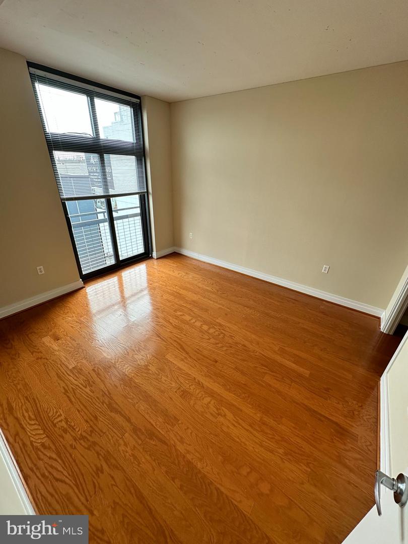 2120 VERMONT AVE NW #620, WASHINGTON, District Of Columbia 20001, 2 Bedrooms Bedrooms, ,1 BathroomBathrooms,Residential,For sale,2120 VERMONT AVE NW #620,DCDC2173878 MLS # DCDC2173878