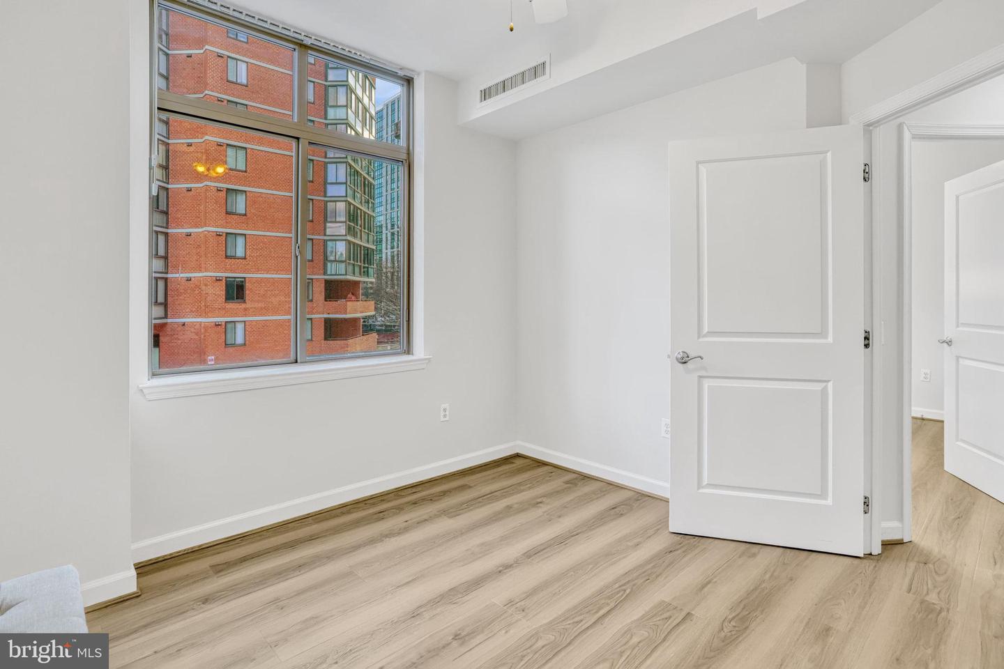 1000 N RANDOLPH ST #209, ARLINGTON, Virginia 22201, 3 Bedrooms Bedrooms, ,2 BathroomsBathrooms,Residential,For sale,1000 N RANDOLPH ST #209,VAAR2049700 MLS # VAAR2049700