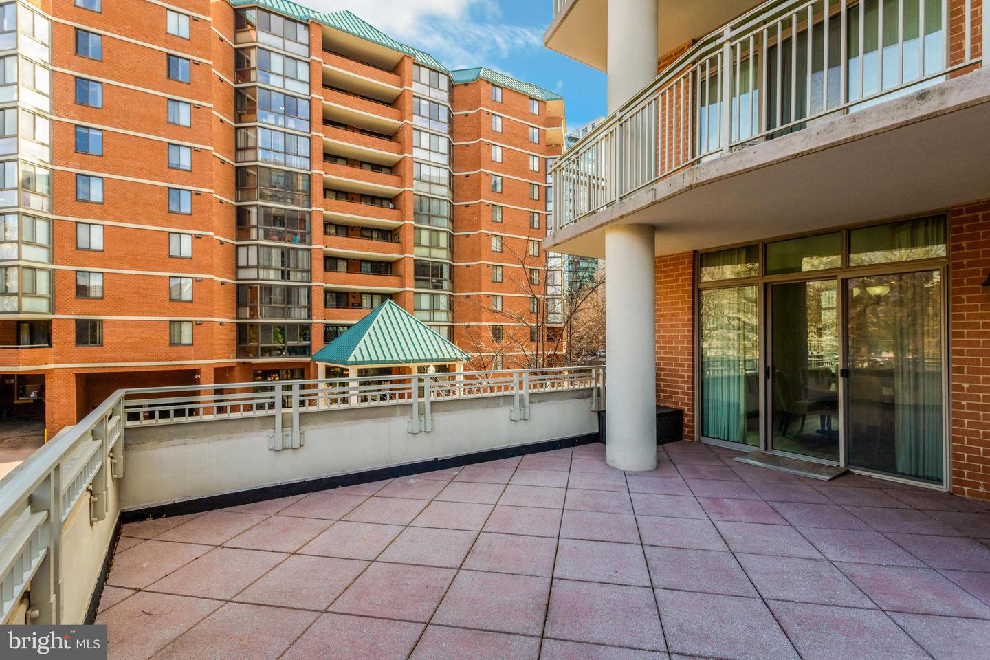 1000 N RANDOLPH ST #209, ARLINGTON, Virginia 22201, 3 Bedrooms Bedrooms, ,2 BathroomsBathrooms,Residential,For sale,1000 N RANDOLPH ST #209,VAAR2049700 MLS # VAAR2049700