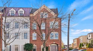 314 PRINCESS ST, ALEXANDRIA, Virginia 22314, 3 Bedrooms Bedrooms, ,3 BathroomsBathrooms,Residential,For sale,314 PRINCESS ST,VAAX2039108 MLS # VAAX2039108