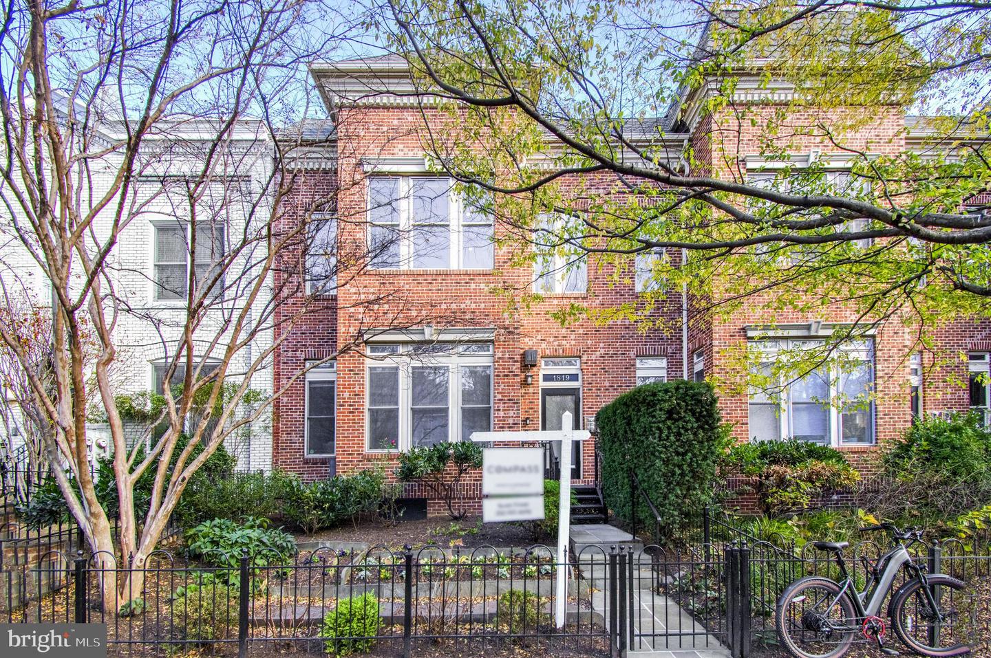 1819 6TH ST NW #B, WASHINGTON, District Of Columbia 20001, 3 Bedrooms Bedrooms, ,2 BathroomsBathrooms,Residential,For sale,1819 6TH ST NW #B,DCDC2170988 MLS # DCDC2170988