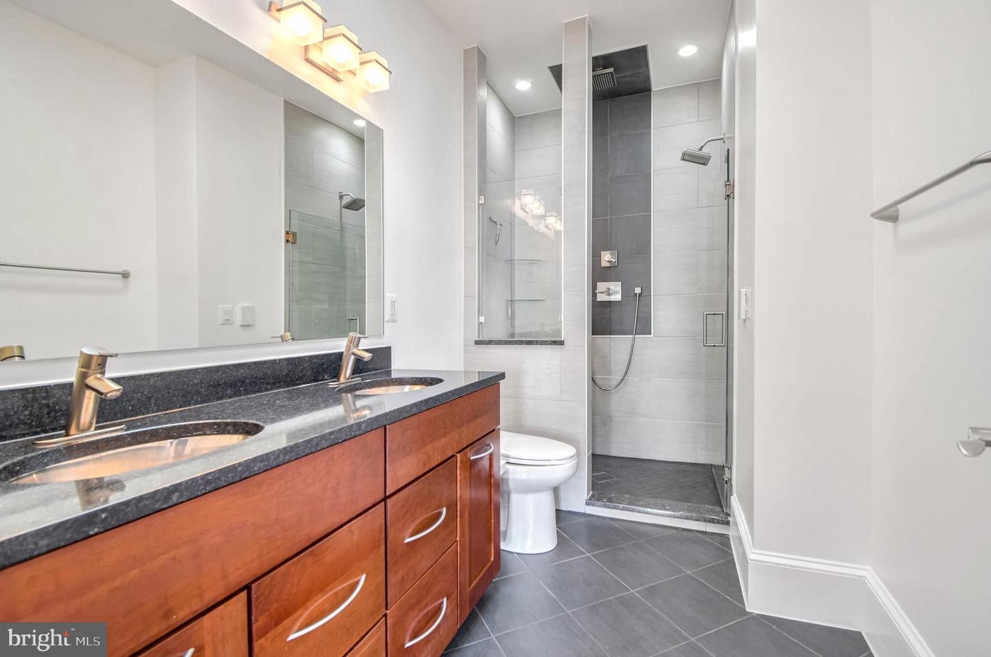 1819 6TH ST NW #B, WASHINGTON, District Of Columbia 20001, 3 Bedrooms Bedrooms, ,2 BathroomsBathrooms,Residential,For sale,1819 6TH ST NW #B,DCDC2170988 MLS # DCDC2170988