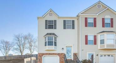 101 WIMBELDON CT #203, STAFFORD, Virginia 22556, 3 Bedrooms Bedrooms, ,2 BathroomsBathrooms,Residential,For sale,101 WIMBELDON CT #203,VAST2034764 MLS # VAST2034764