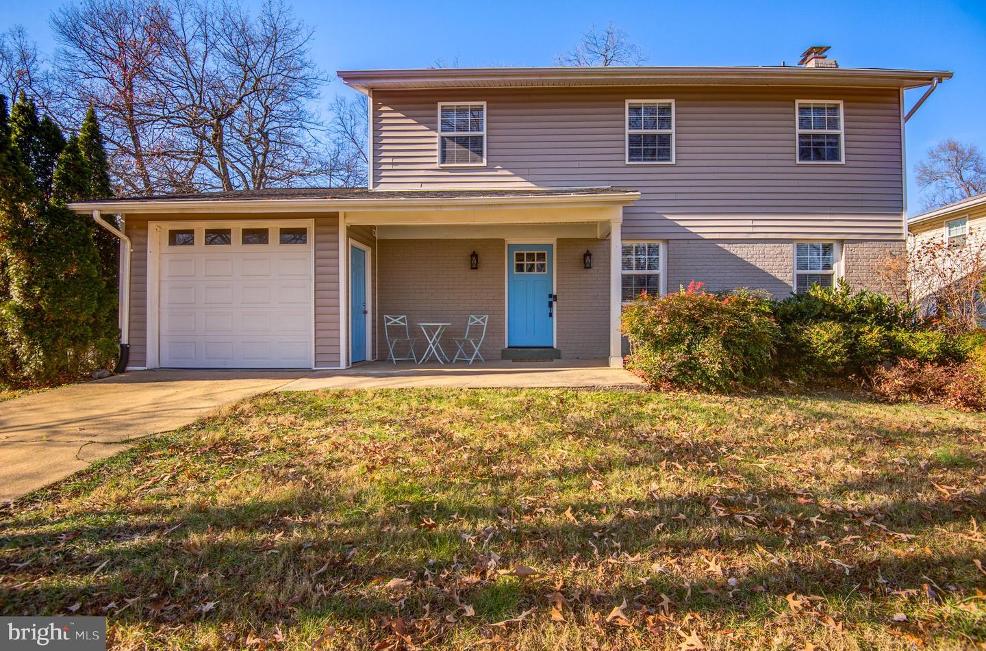 1926 HULL RD, VIENNA, Virginia 22182, 4 Bedrooms Bedrooms, ,3 BathroomsBathrooms,Residential,For sale,1926 HULL RD,VAFX2214922 MLS # VAFX2214922