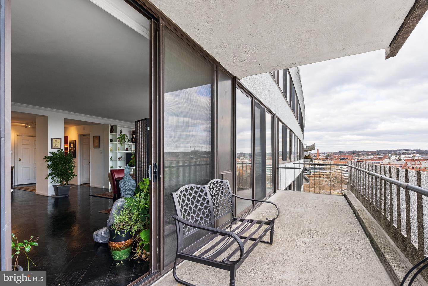 2700 VIRGINIA AVE NW #1209, WASHINGTON, District Of Columbia 20037, 1 Bedroom Bedrooms, ,1 BathroomBathrooms,Residential,For sale,2700 VIRGINIA AVE NW #1209,DCDC2172398 MLS # DCDC2172398