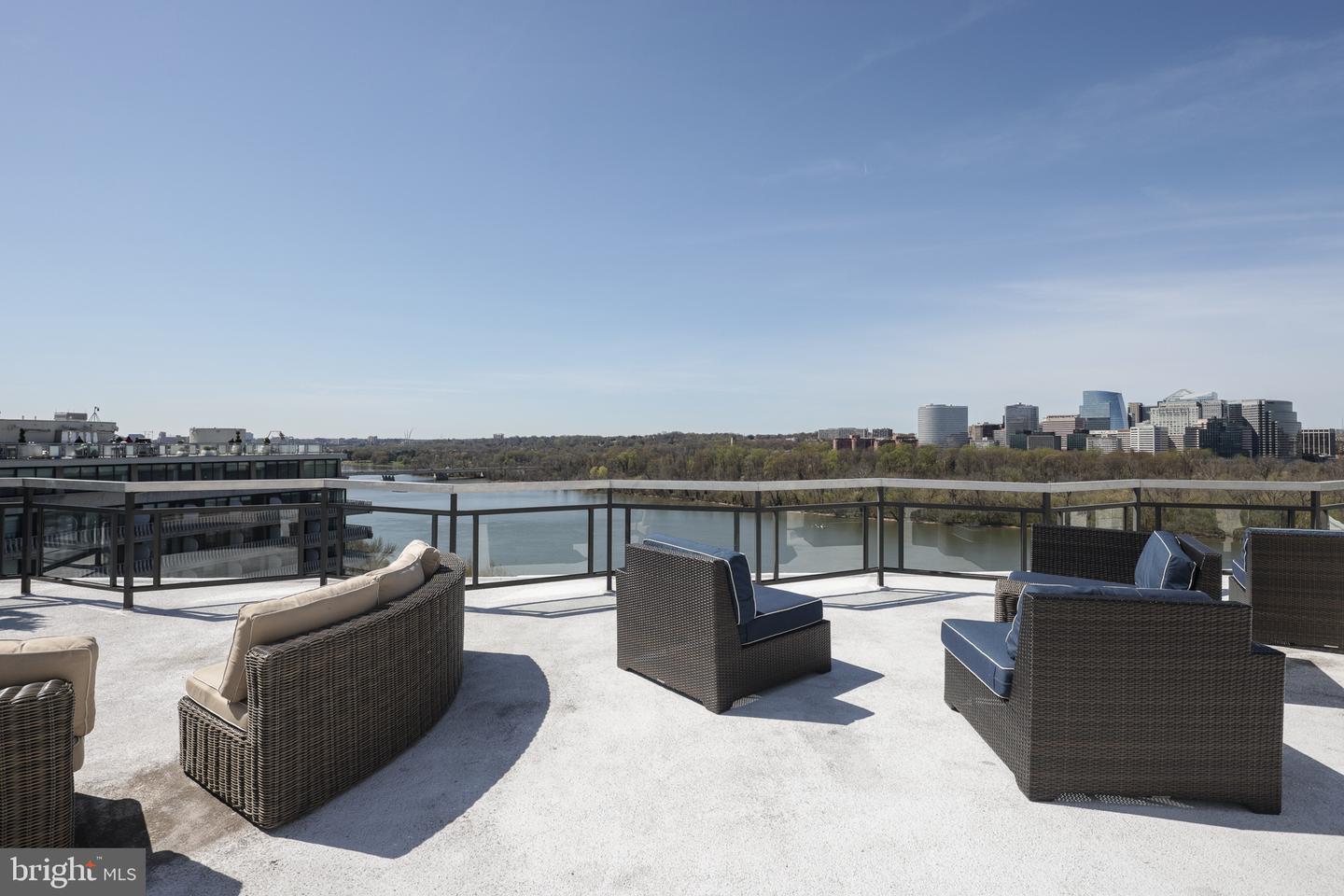 2700 VIRGINIA AVE NW #1209, WASHINGTON, District Of Columbia 20037, 1 Bedroom Bedrooms, ,1 BathroomBathrooms,Residential,For sale,2700 VIRGINIA AVE NW #1209,DCDC2172398 MLS # DCDC2172398